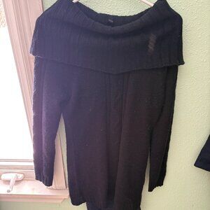 Blue Thigh length sweater